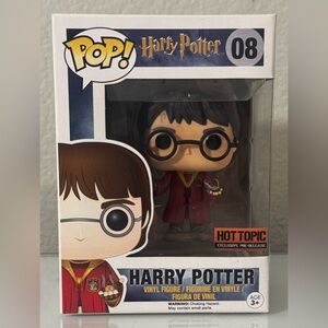 Funko Harry Potter with Golden Snitch #08